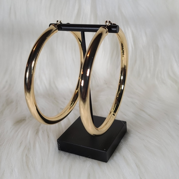 Goldtoned Large and Thick Hoops - Picture 3 of 5